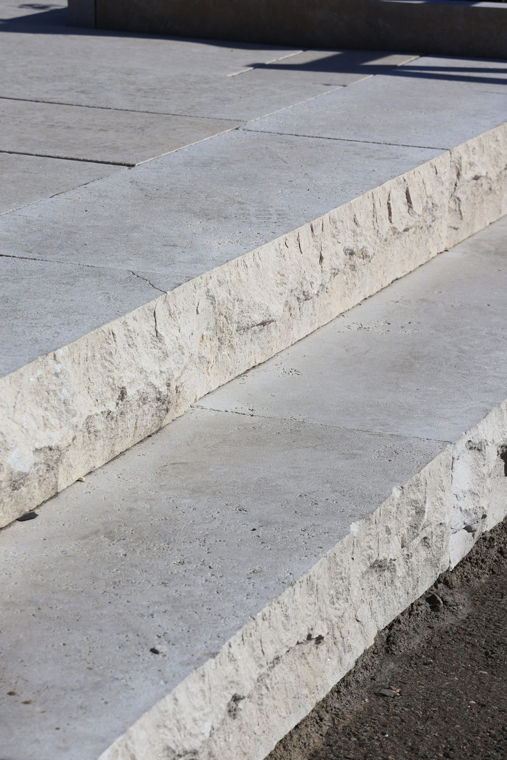 Kalkstein Jurabeige Blockstufe, VS gespalten – Bild 9