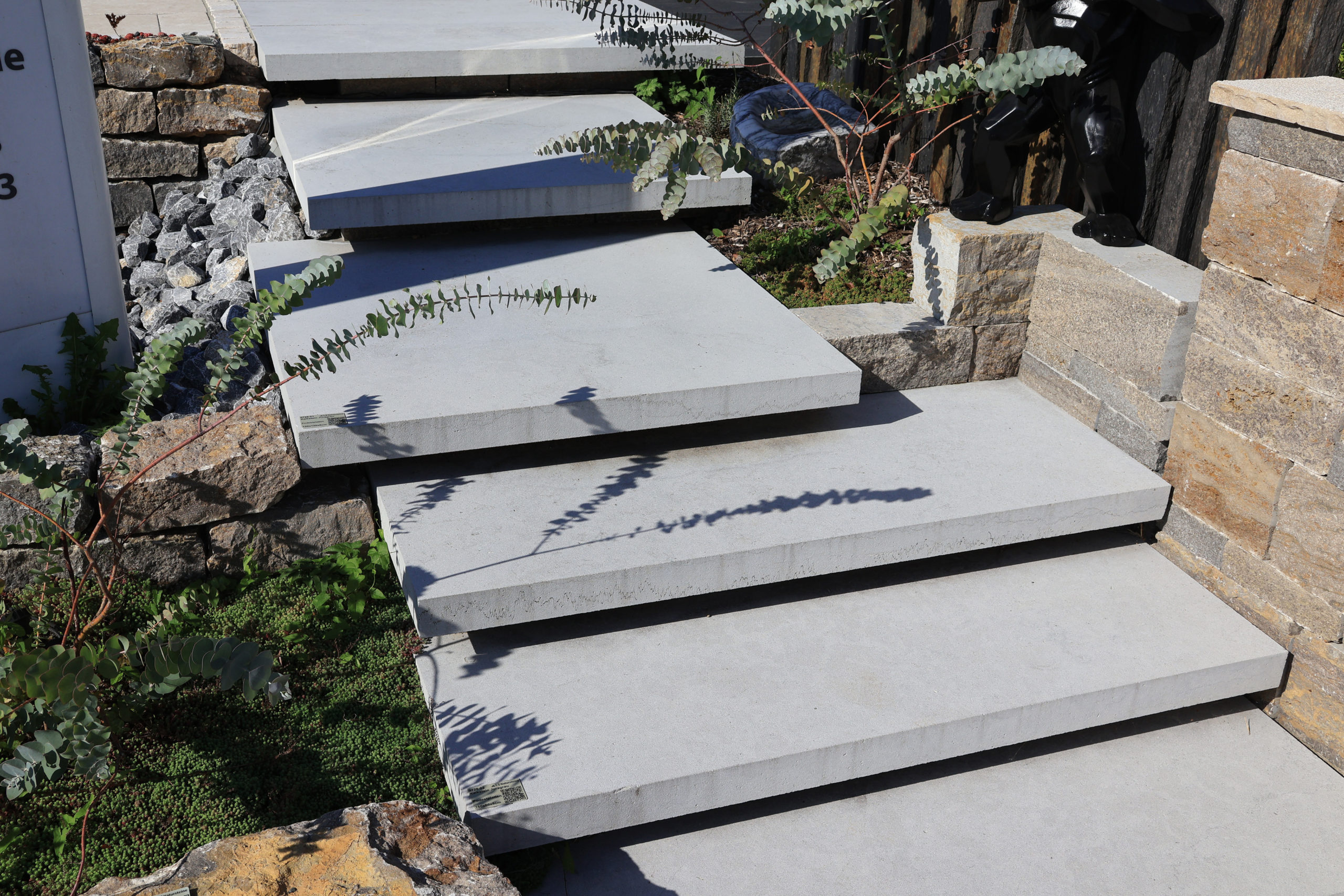 Kalkstein Juragrau Podestplatten – Bild 2