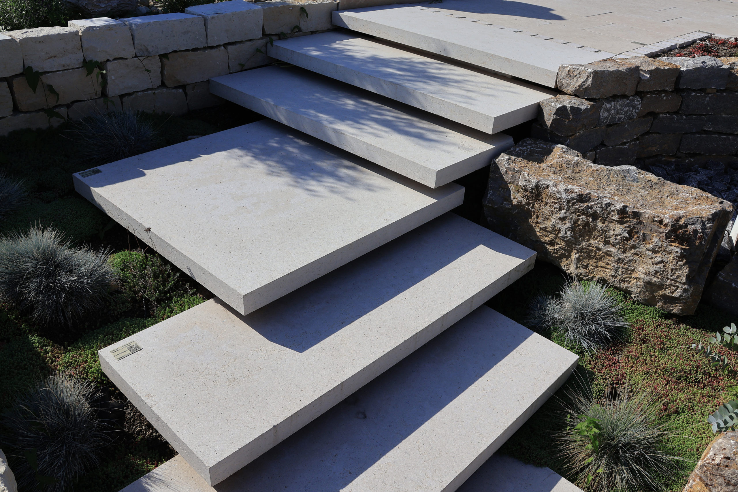 Kalkstein Jurabeige Podestplatten – Bild 6