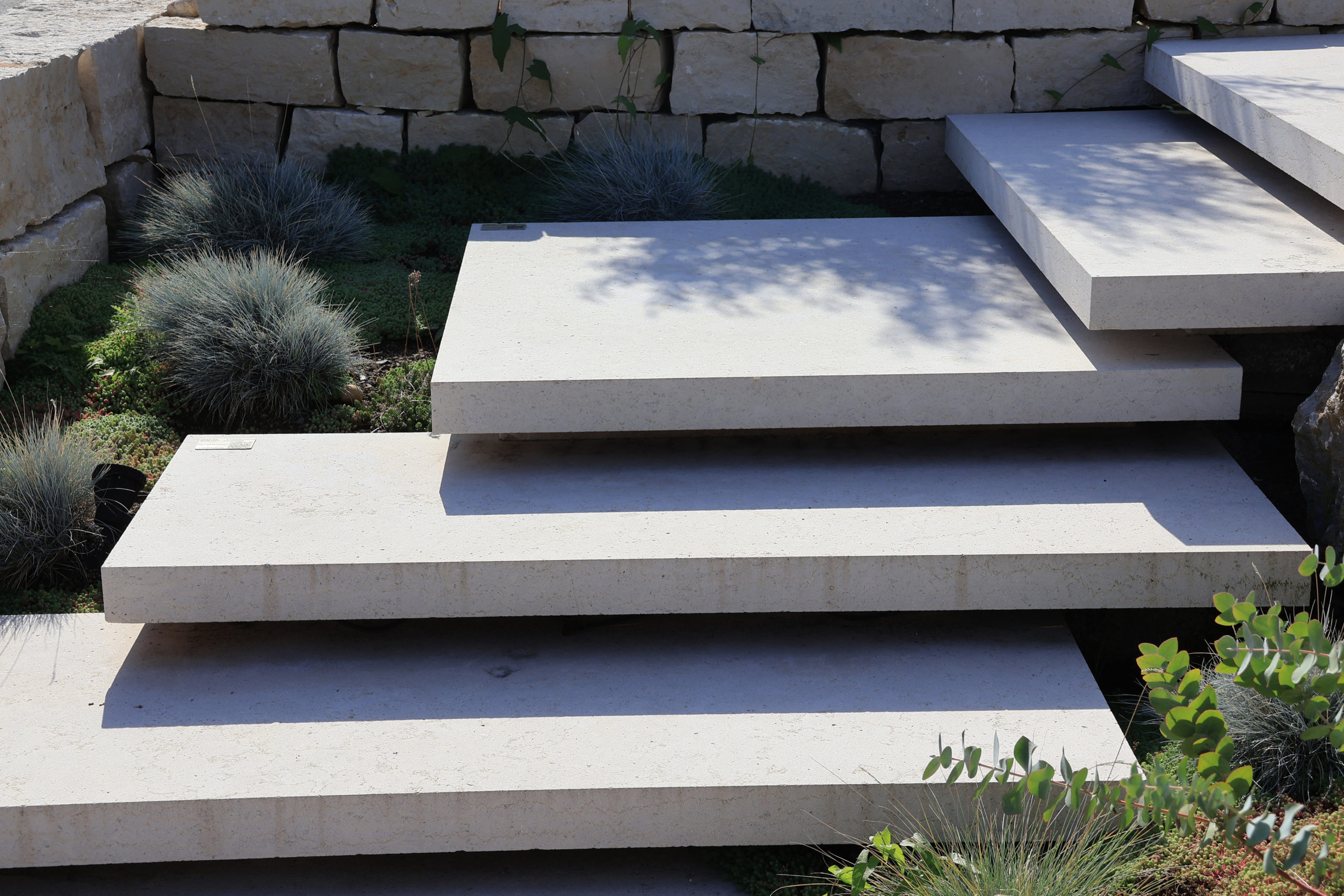 Kalkstein Jurabeige Podestplatten – Bild 4