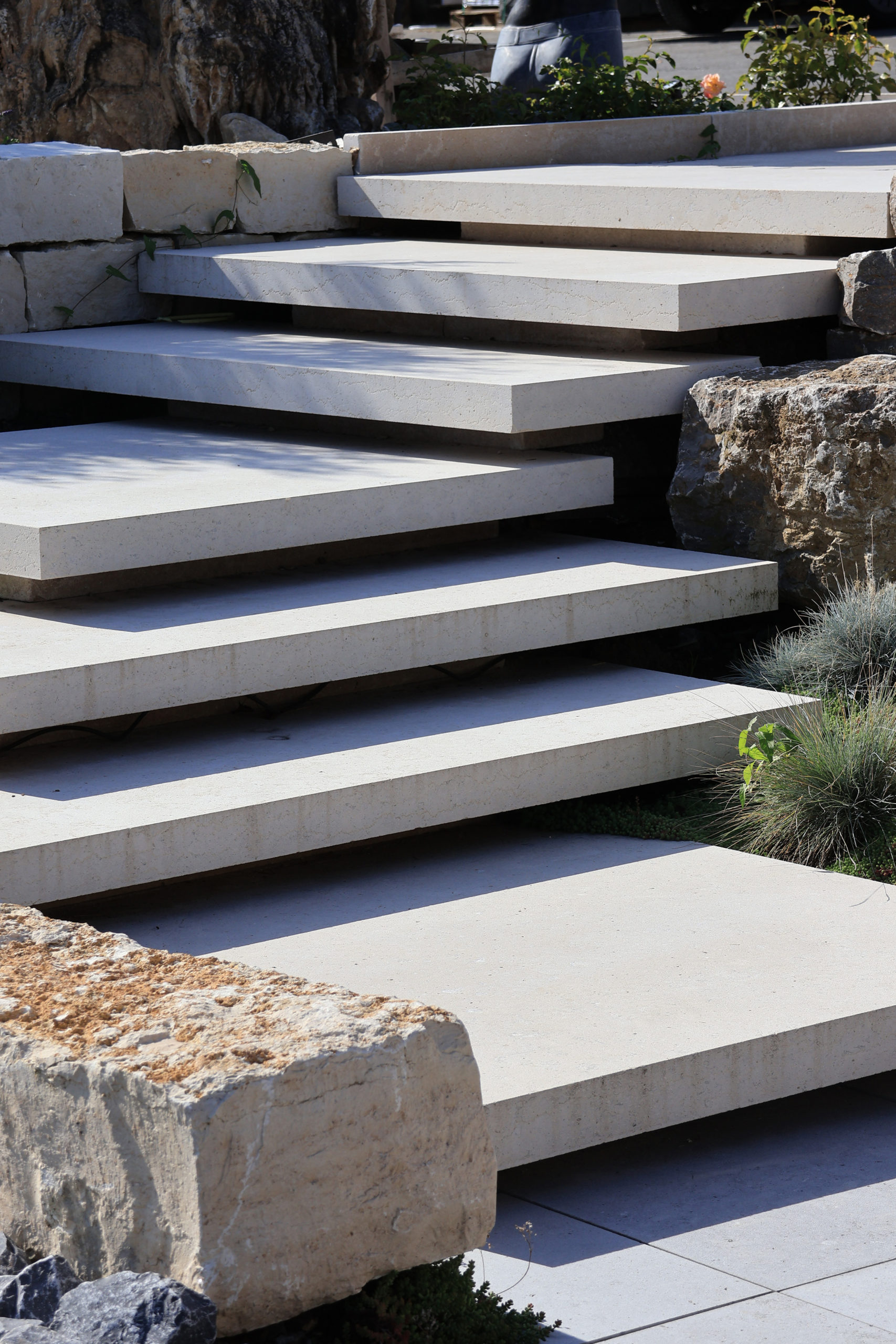 Kalkstein Jurabeige Podestplatten – Bild 5