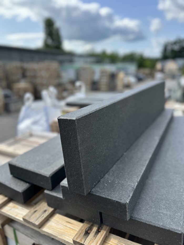 Granit Nero Assoluto Randsteine – Bild 3