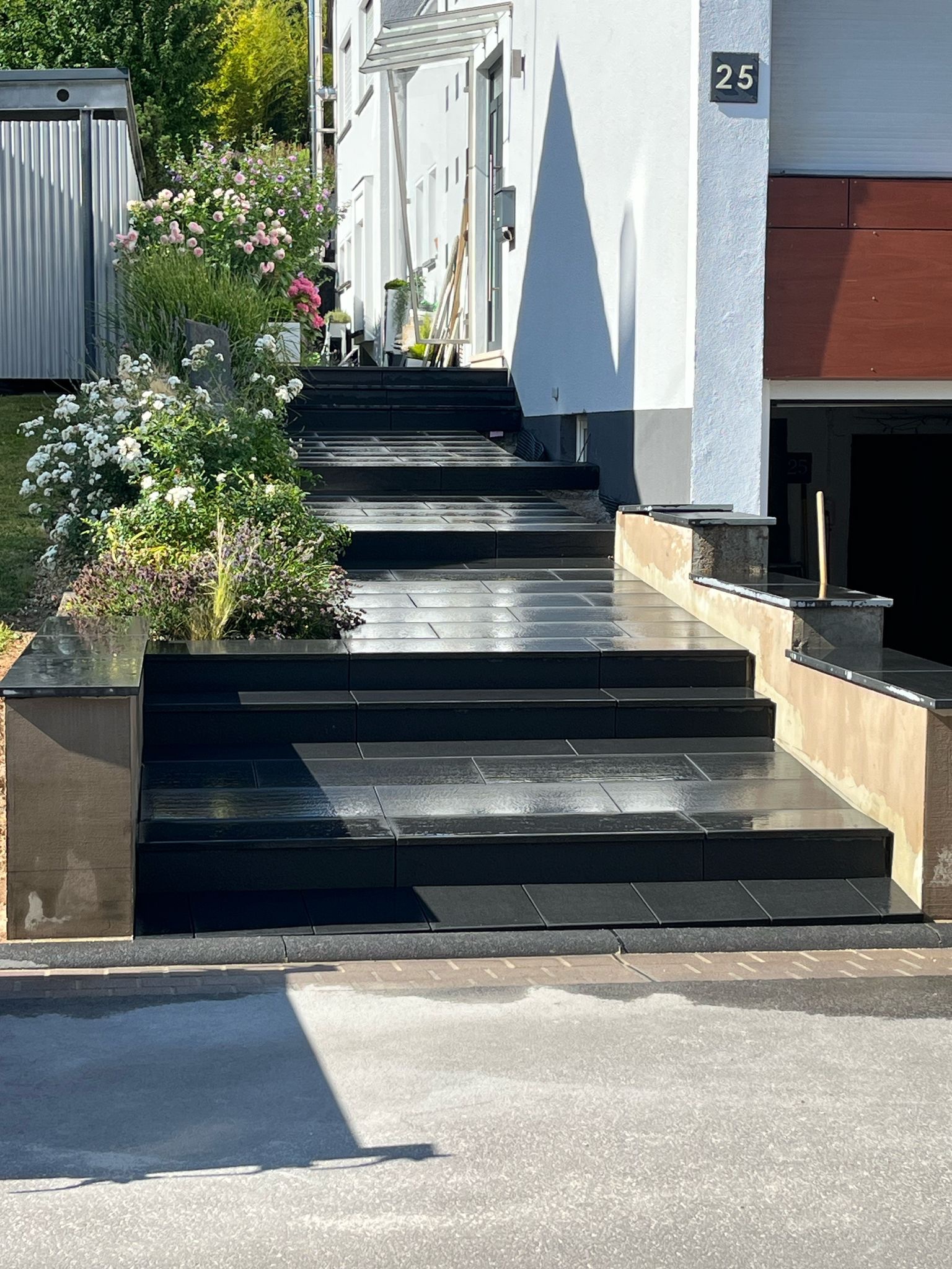 Granit Nero Assoluto Tritt- oder Setzstufe – Bild 3