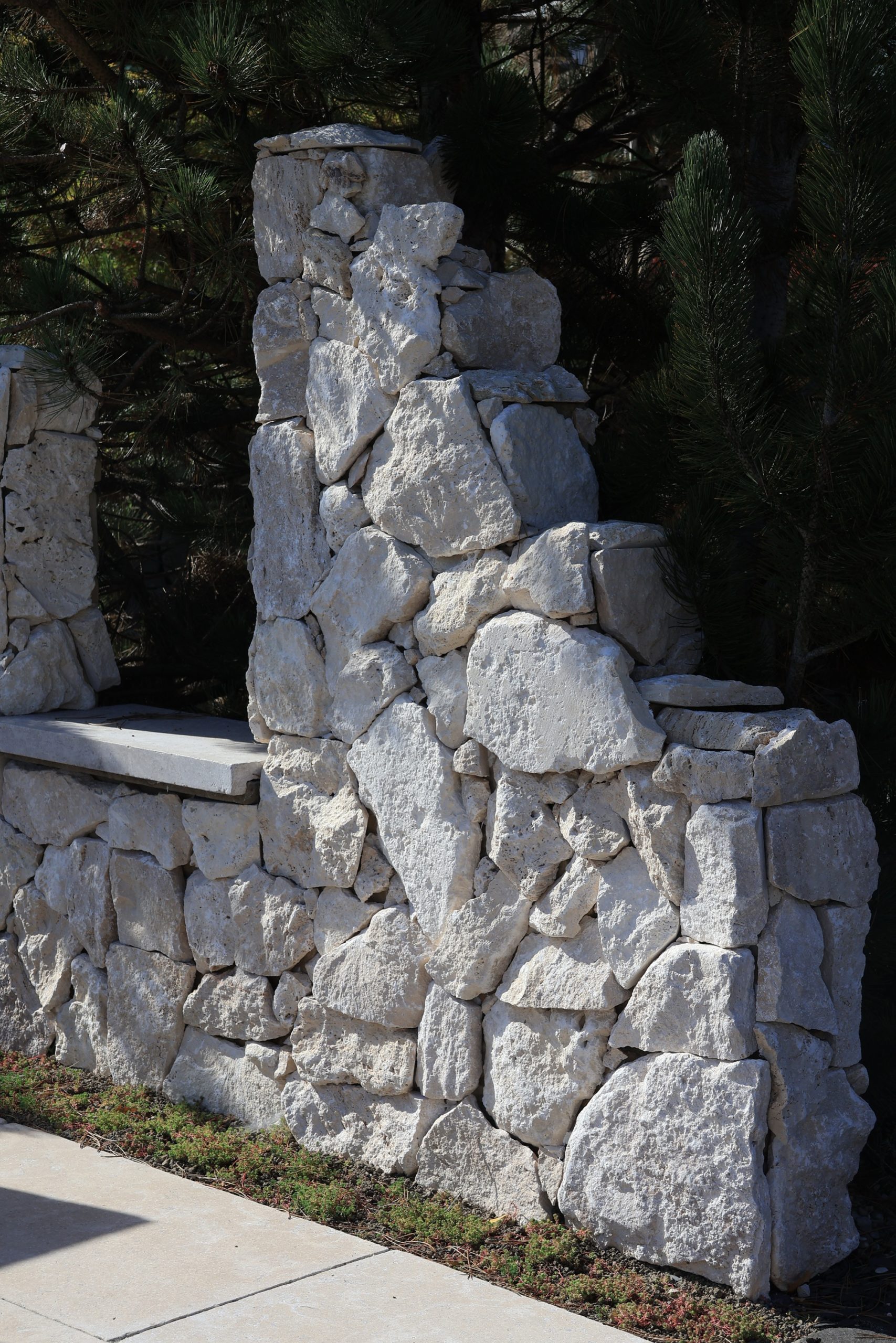 Travertin Bruchstein Verblender, creme-beige